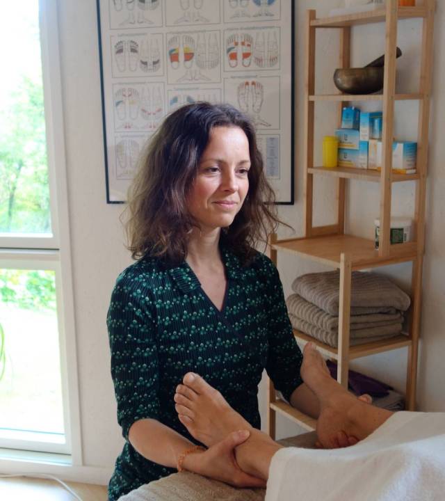 Zoneterapi behandler Louise Faaborg Hummel